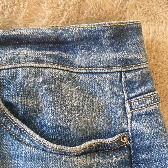 Harper Cuffed Denim Shorts - Picture 6 of 6